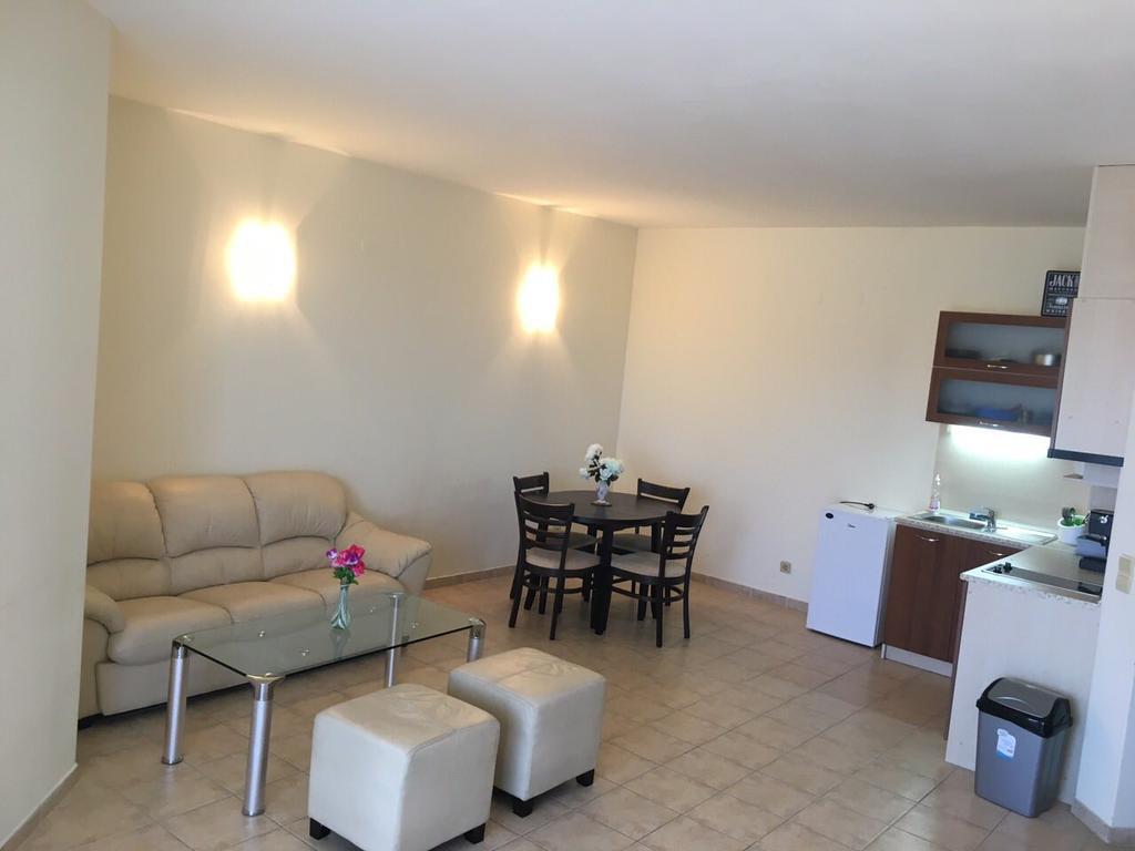 Paradise Green Park Apartment Zlatni pjasătsi Eksteriør bilde